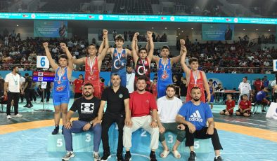 Minikler Güreş Türkiye Şampiyonası’na Bursa imzası