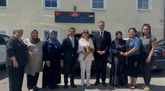 Okul saldırısında Türk öğretmenin soğukkanlı tavrı övgü aldı