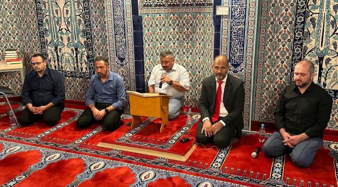 Münih ve çevresindeki camiilerde 15 Temmuz şehitleri için dualar yükseldi