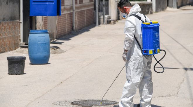 Osmangazi Belediyesi’nden Hamitler’de ilaçlama çalışması