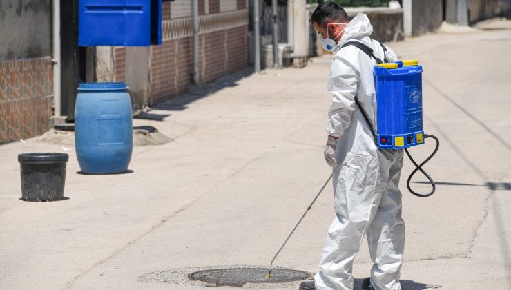 Osmangazi Belediyesi’nden Hamitler’de ilaçlama çalışması