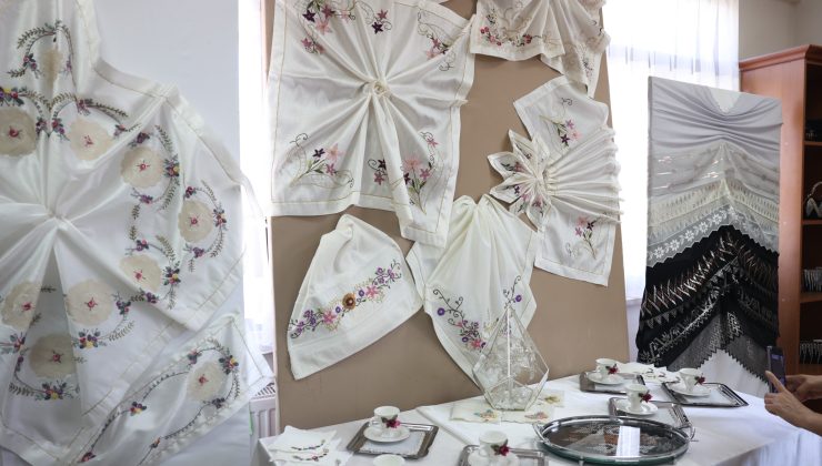 OSMEK kursiyerlerinden el emeği şöleni