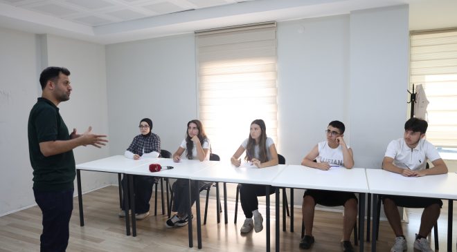 Osmangazi Belediyesi LGS’de öğrencileri yalnız bırakmadı