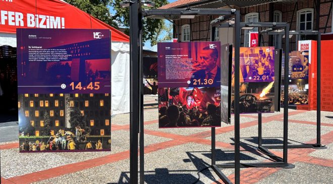 Geceden sabaha demokrasi nöbeti: 10. yıl dönümünde Bursa ayakta