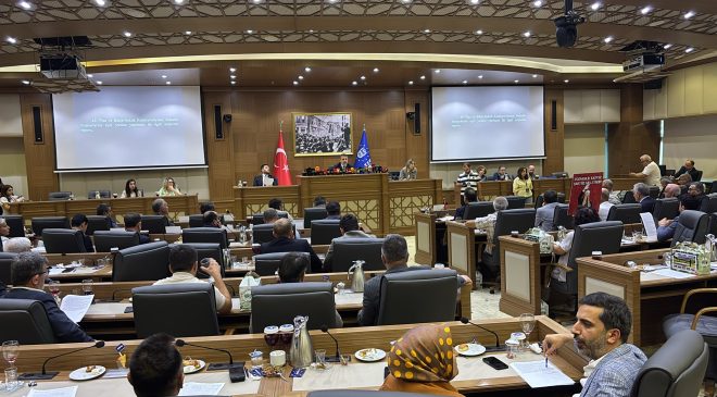 Bursa’da okul bahçeleri otopark oluyor