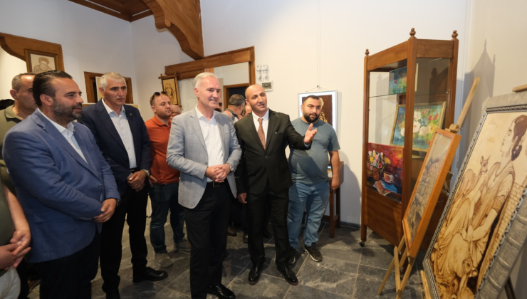 İnegöl’de resim ve şiir aynı çatı altında buluştu