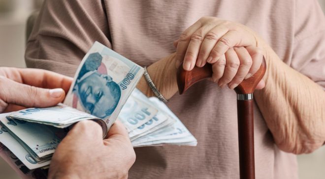 5 milyon emekliyi ilgilendiren düzenleme yürürlükte
