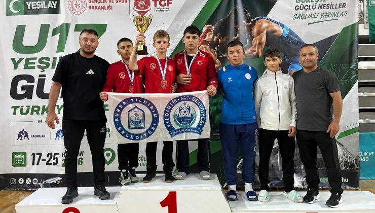 Yıldırım Belediyespor, U17 Güreş Şampiyonası’nda kürsüye çıktı
