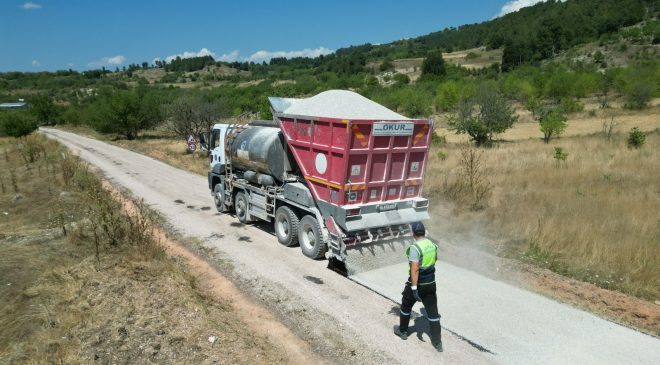 Keles’te yollar genişliyor, ulaşım rahatlıyor