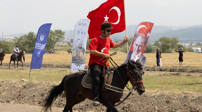 Rahvan atlar Akçalar’da piste çıktı