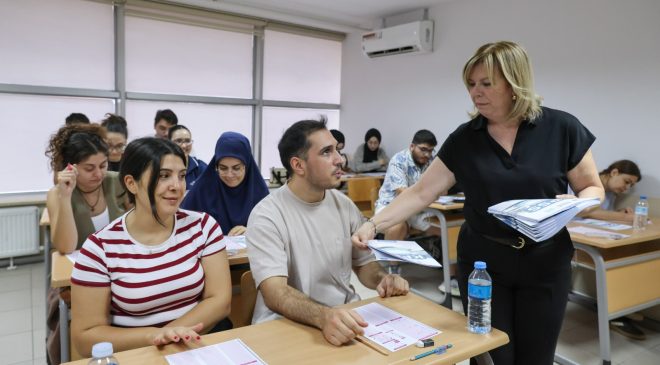 Gençlik Merkezlerinde gerçek sınav formatında KPSS provası