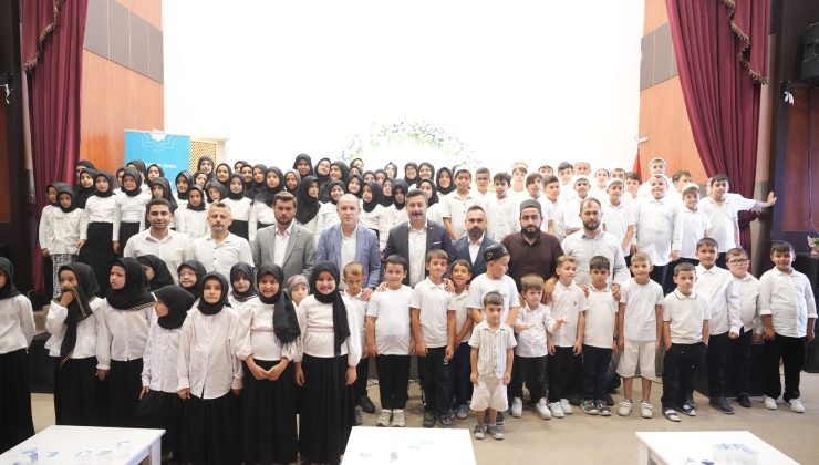 Yenişehir’de gençler yaz okulunda hem öğrendi hem eğlendi