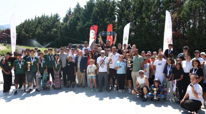 Türkiye’nin genç kaykaycıları Bursa’da buluştu