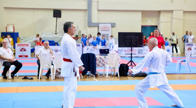 Uluslararası Gemlik Karate Turnuvası’nda büyük heyecan