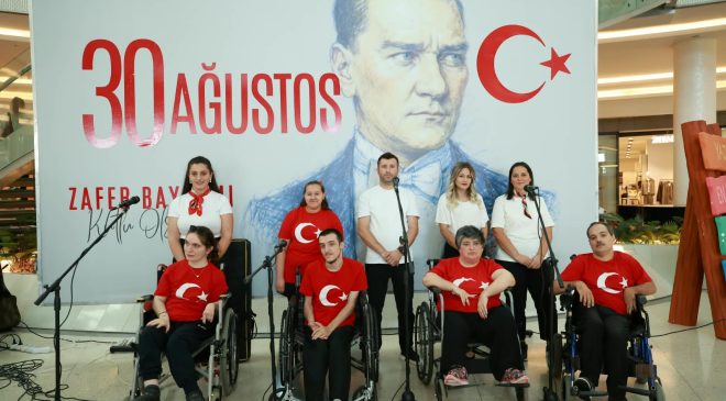 Osmangazi’de 30 Ağustos coşkusu konserle yaşandı