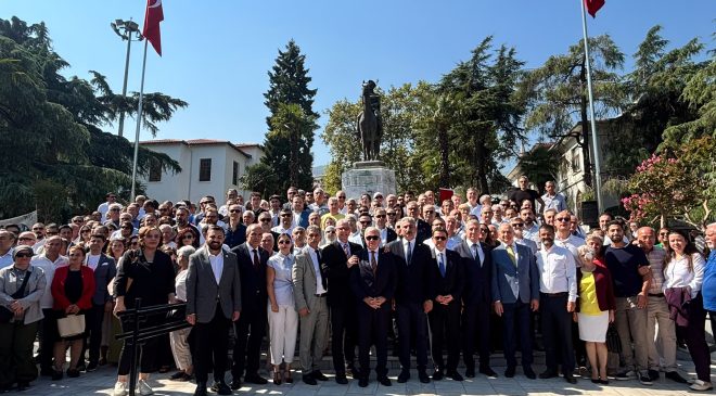 Bursa’da YENİ Parti’ye katılan isimler belli oldu