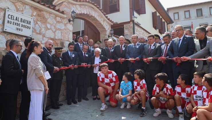 3. Cumhurbaşkanı Celal Bayar, Umurbey’de anıldı