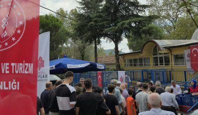 495 yıl sonra aynı yerde: Molla Arap Hazretleri Bursa’da anıldı