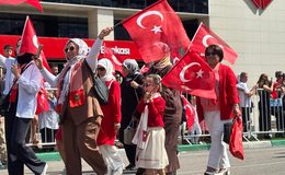 Zafer Bayramı coşkusu Bursa’yı sardı