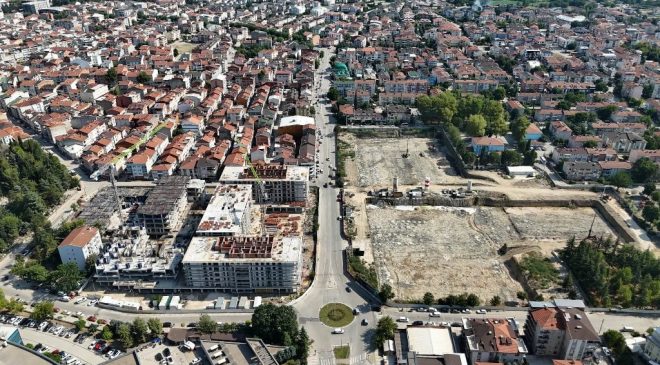 Turgutalp’te dönüşüm hız kesmeden sürüyor