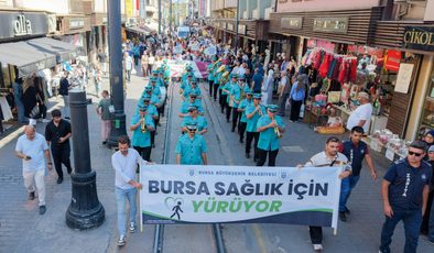 Bursa’da ‘Her Gün Halk Sağlığı’ yürüyüşle başladı
