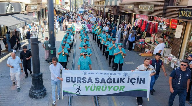 Bursa’da ‘Her Gün Halk Sağlığı’ yürüyüşle başladı