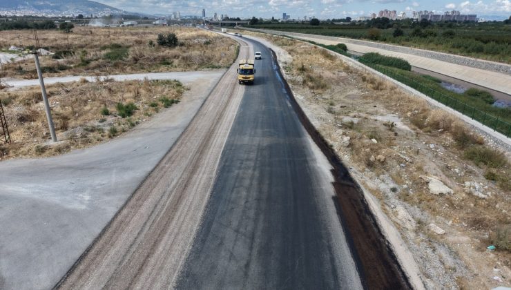 Bursa’da yol yenileme mesaisi sürüyor