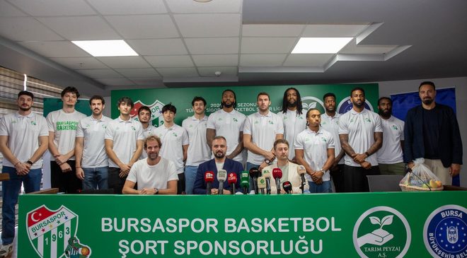 Büyükşehir’den Bursaspor’a parkede de destek: Tarım Peyzaj A.Ş. şort sponsoru oldu