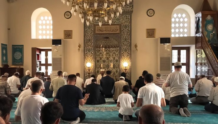 Altın Biber Festivali’nde ilk buluşma Çınarlı Camii’nde