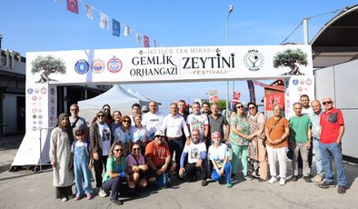 Gemlikliler 15 asırlık ağacın altında buluştu
