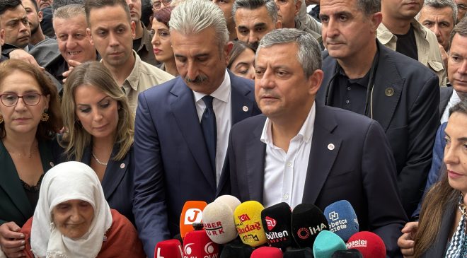 Özgür Özel Bursa’dan seslendi: “Bozbey’e sahip çıkın, Bursa’ya sahip çıkın”