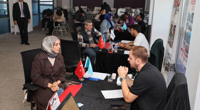 Nilüfer Belediyesi’nden istihdam köprüsü: 125 aday iş dünyasıyla buluştu