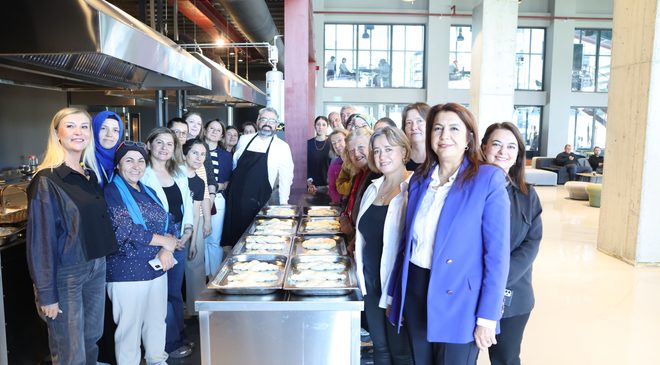 Pancar Deposu’nda edebiyat ve gastronomi buluşması: Sennur Sezer’in mutfak mirası canlandı