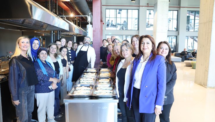 Pancar Deposu’nda edebiyat ve gastronomi buluşması: Sennur Sezer’in mutfak mirası canlandı