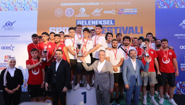 Gürsulu sporcular İstanbul’daki festivalden başarılarla döndü