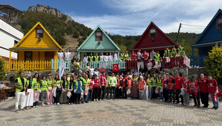Gürsu’da uluslararası gençlik buluşmasına çevre dokunuşu