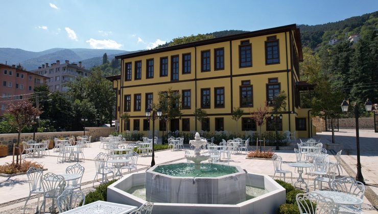 Tarihi Osman Fevzi Efendi Köşkü düşüncenin merkezine dönüştü