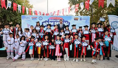 Yıldırım Medresesi’nde ‘Zaferden Geleceğe’ bilim ve deney dolu kapanış