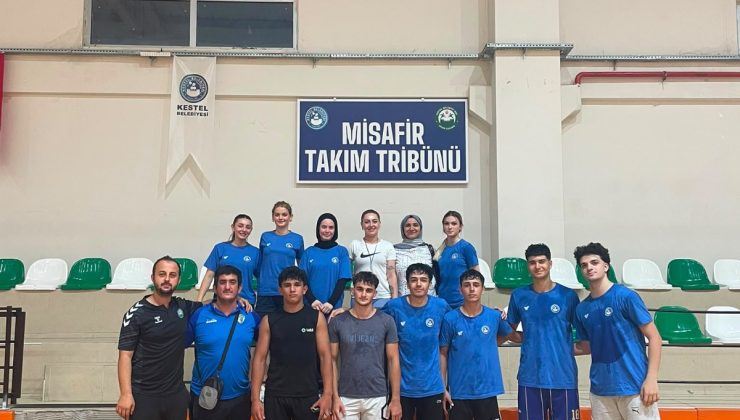 Kestel’in sporcu gençlerinden üniversite başarısı