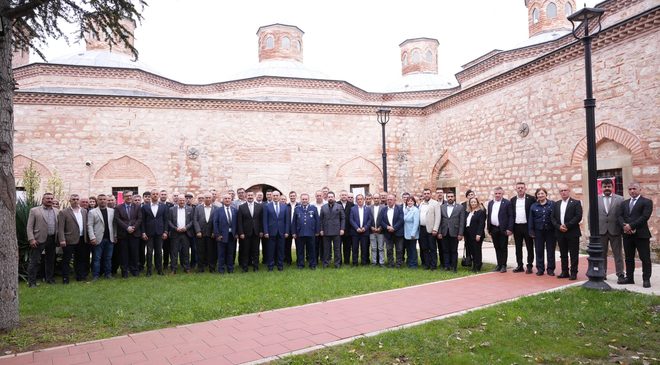 Yenişehir protokolü muhtarlarla tek yürek: 71 mahallenin ihtiyaçları masaya yatırıldı