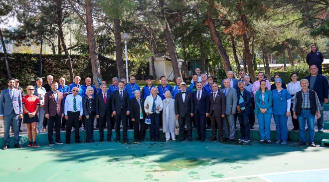 Bursa’da yaşlılar günü dolu dolu kutlandı