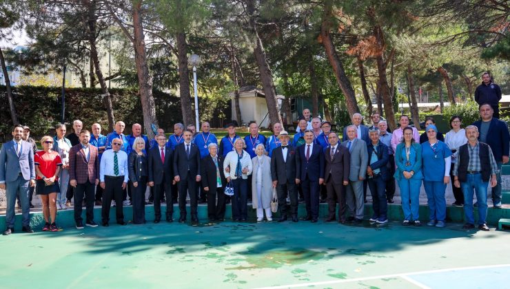 Bursa’da yaşlılar günü dolu dolu kutlandı