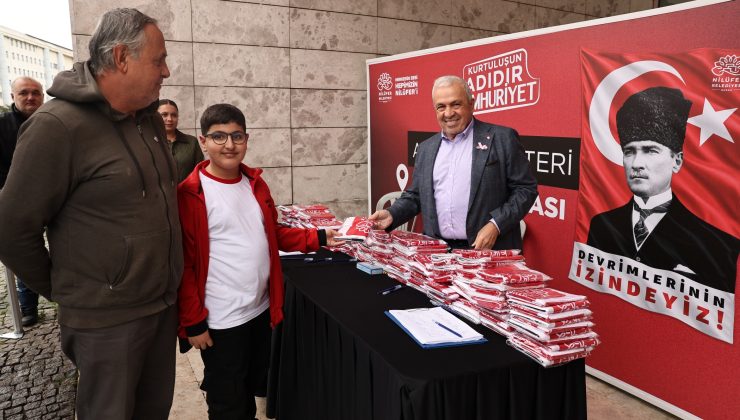 Nilüfer’de Cumhuriyet coşkusu posterlerle büyüyor