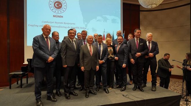 Münih’te Cumhuriyet Bayramı coşkusu