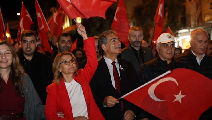 Gemlik’te festival coşkusu Cumhuriyet Bayramı’yla taçlandı