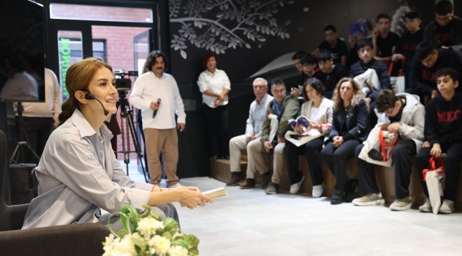 Elit Andaç Çam, Sennur Sezer’in dizelerini Nilüfer’de seslendirdi
