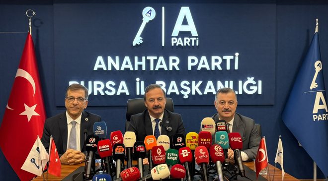 Yavuz Ağıralioğlu Bursa’dan seslendi: “Fırtına geliyor!”