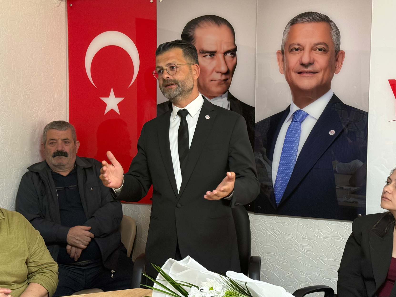 Özgür Şahin: “Bu örgütü yarı yolda bırakmayacağım, milletvekili adayı olmayacağım!”