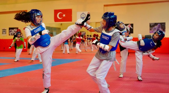 Yıldırım’da kış spor okulları başladı