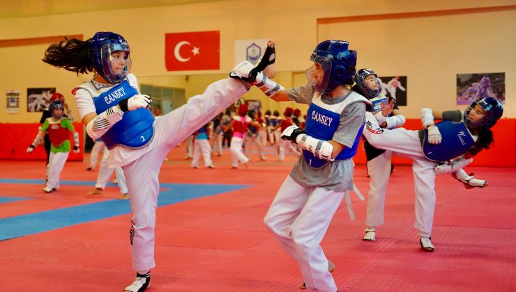 Yıldırım’da kış spor okulları başladı